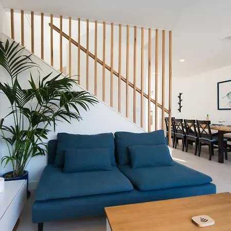 Villa Delsol - Modern Private Pool Short Walk To Torremolinos